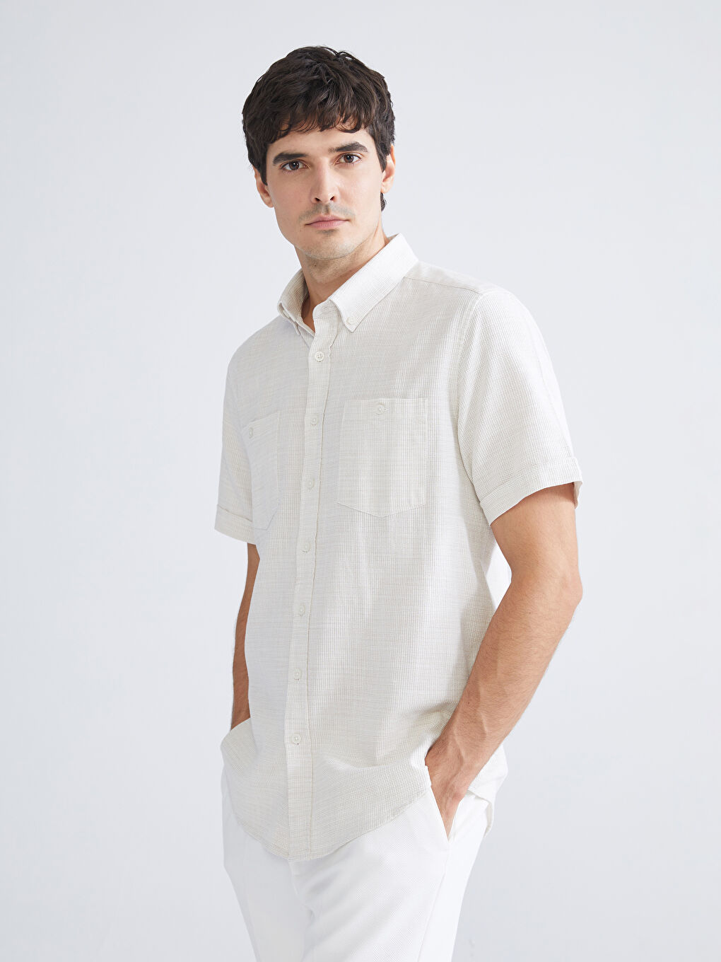 Bej Regular Fit Kısa Kollu Armürlü Erkek Dokulu Gömlek