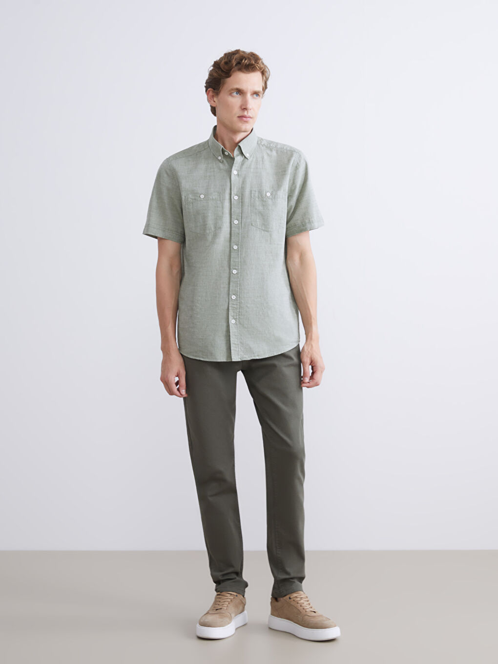 Haki Regular Fit Kısa Kollu Poplin Erkek Gömlek-1