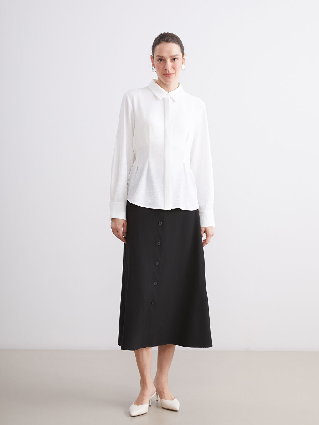 Siyah Beli Lastikli A Kesim Etek