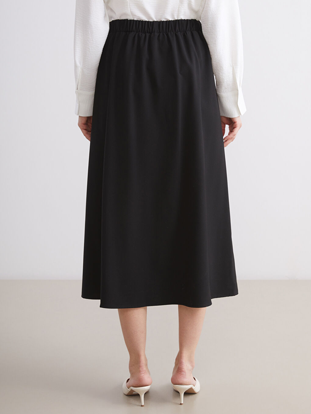 Siyah Beli Lastikli A Kesim Etek-3