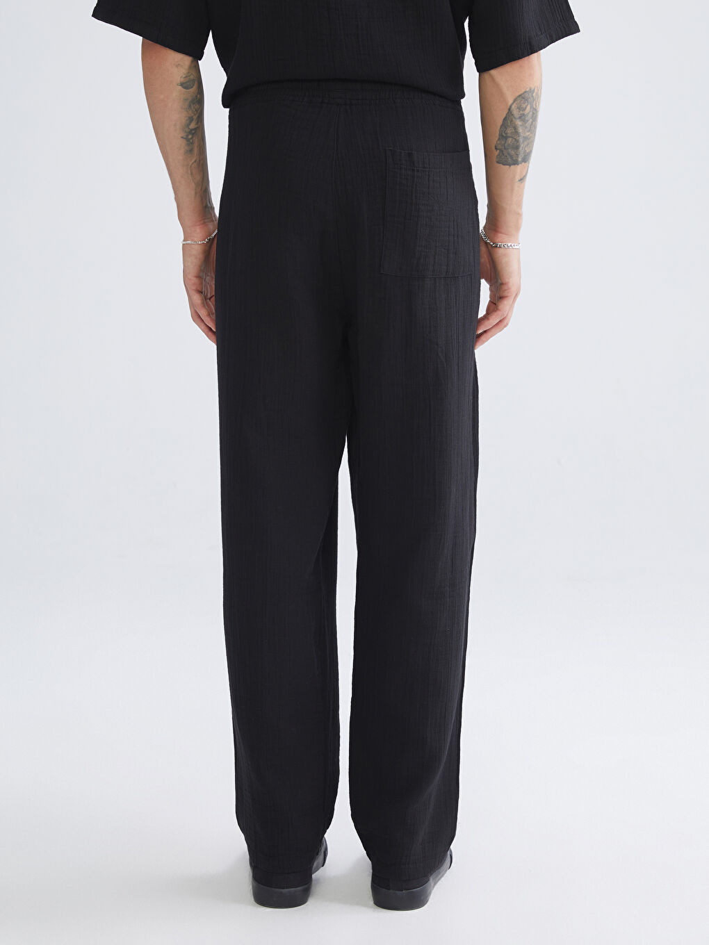 Siyah Rahat Kalıp Erkek Pantolon-3