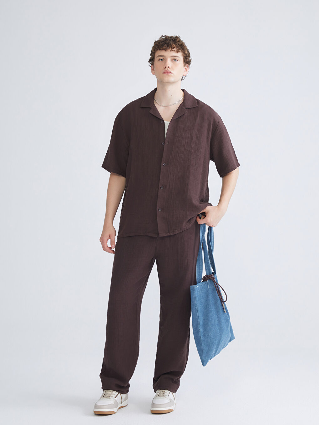 Bordo Rahat Kalıp Resort Yaka Kısa Kollu Müslin Erkek Gömlek-1