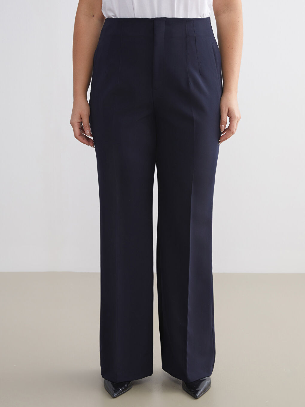 Lacivert Dar Fit İspanyol Paça Kadın Pantolon-5