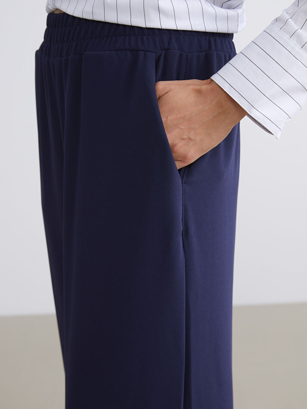 LCW Vision Elastic Waist Wide Leg Women's Trousers -W5KB18Z8-ZR5