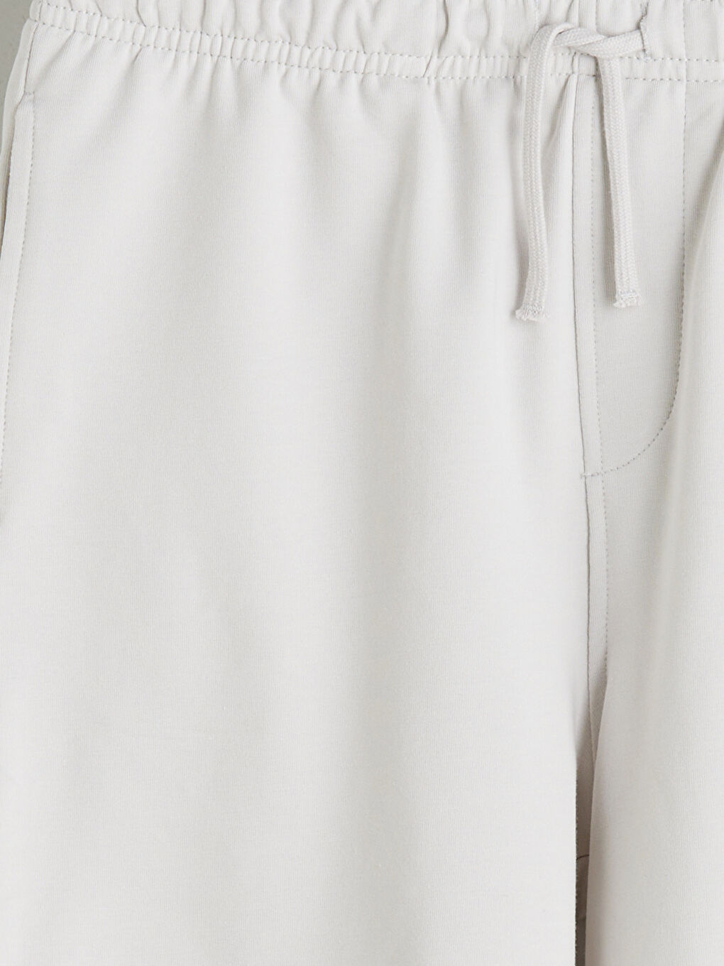 Bej Beli Lastikli Erkek Çocuk Şort-2