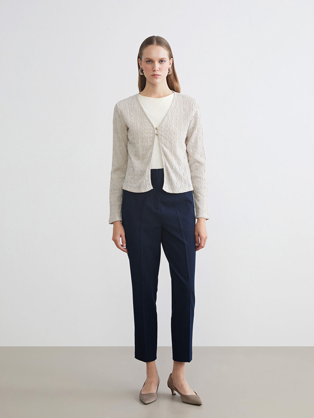 Gri V Yaka Dokulu Kadın Hırka-1