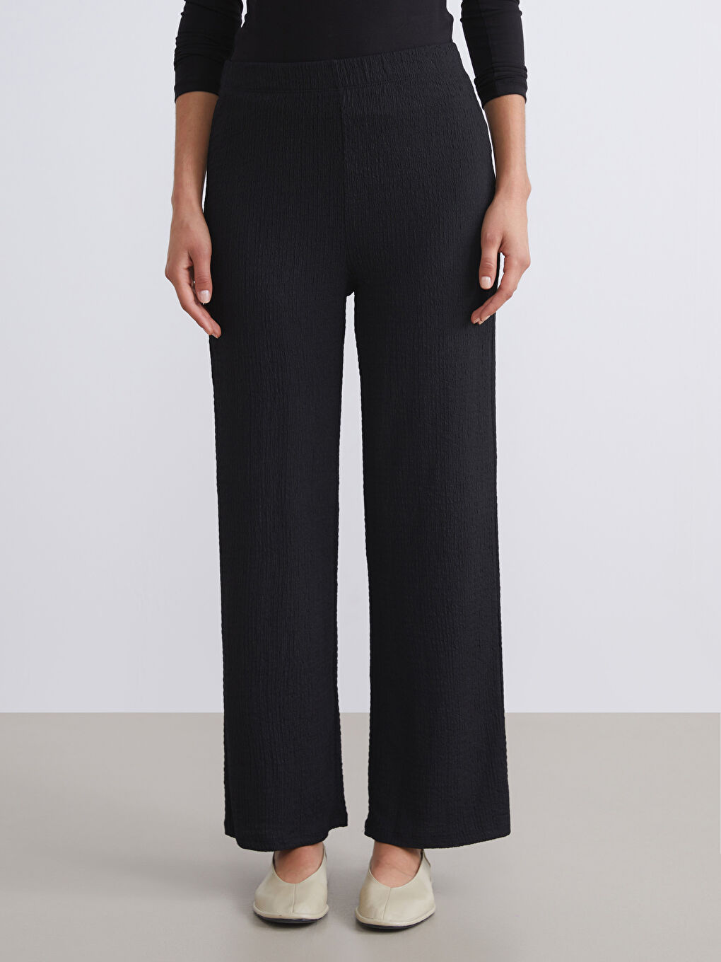 Elasticated Waist Textured Women's Trousers-1