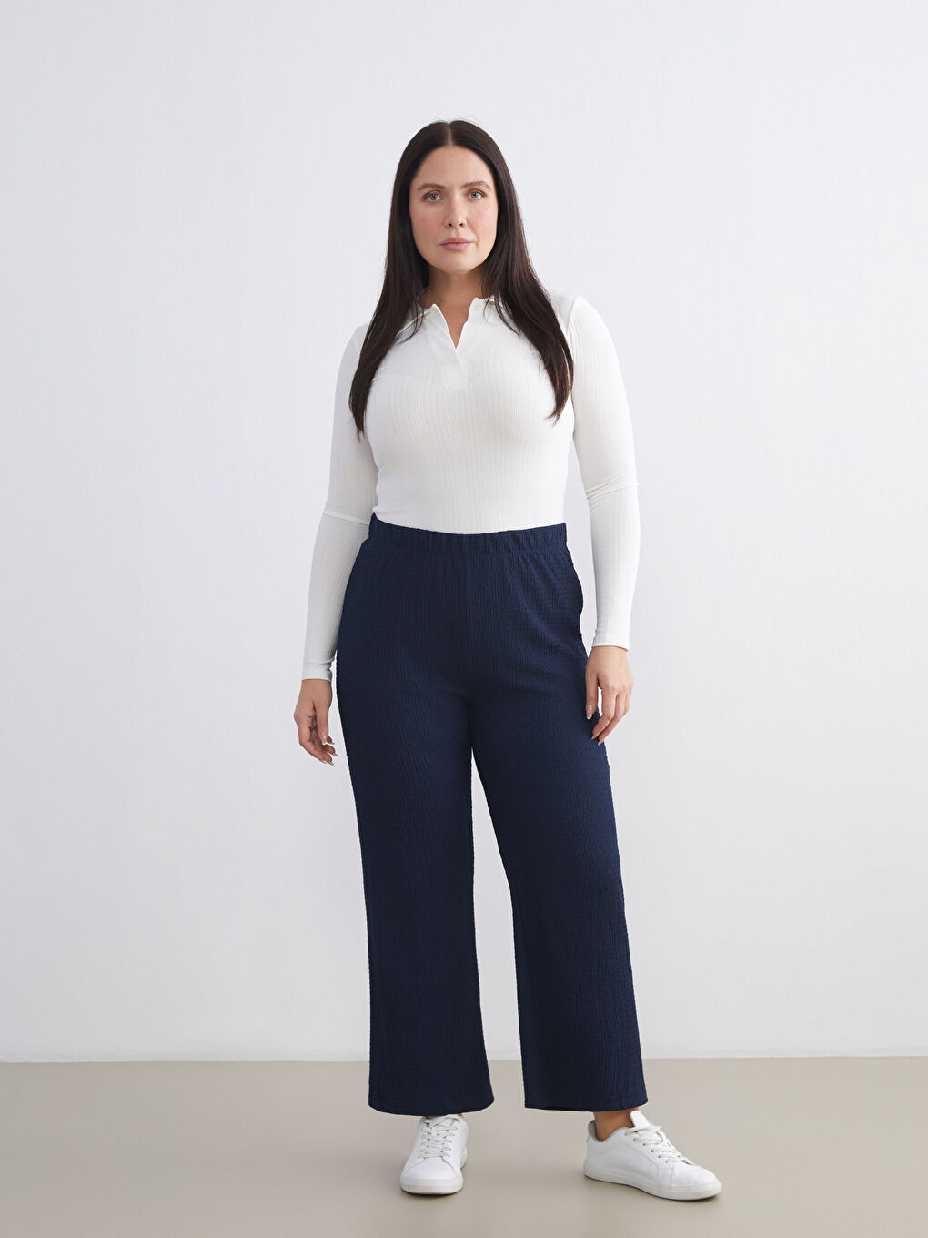 Elasticated Waist Textured Women's Trousers-1