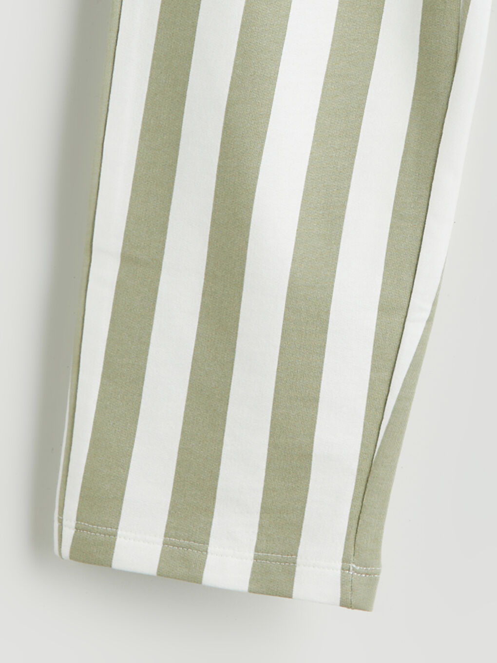 Yeşil Beli Lastikli Çizgili Erkek Çocuk Pantolon-1