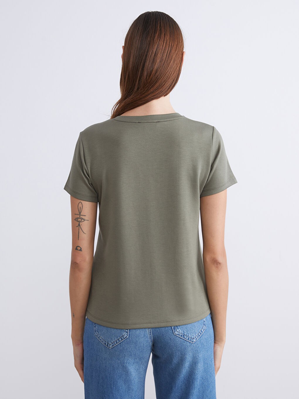 Haki Bisiklet Yaka Kadın Tişört-8