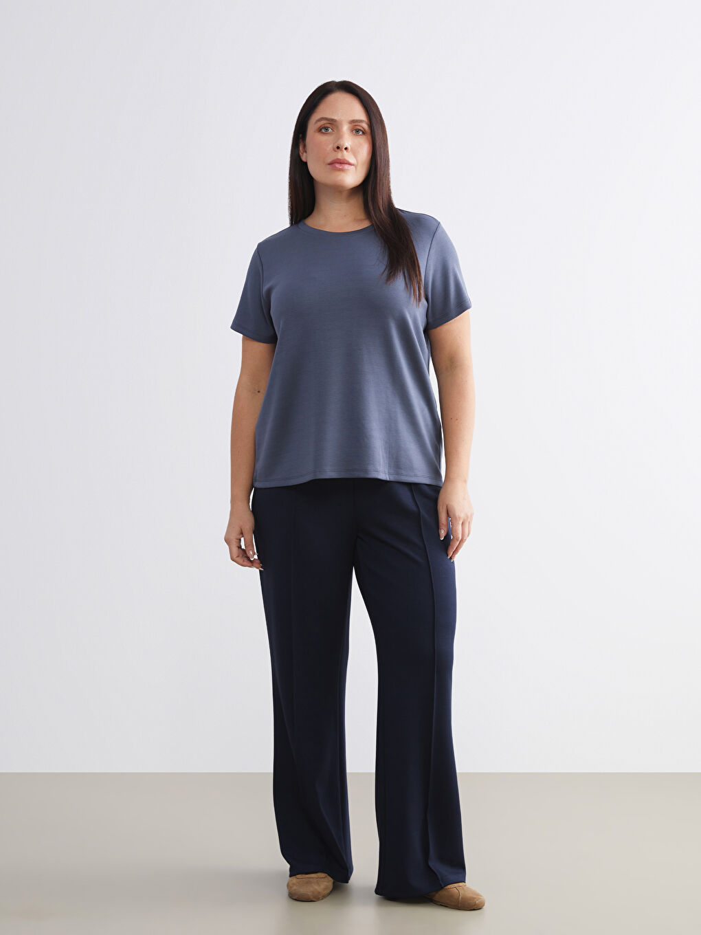 Футболка Женская С Круглым Вырезом-9