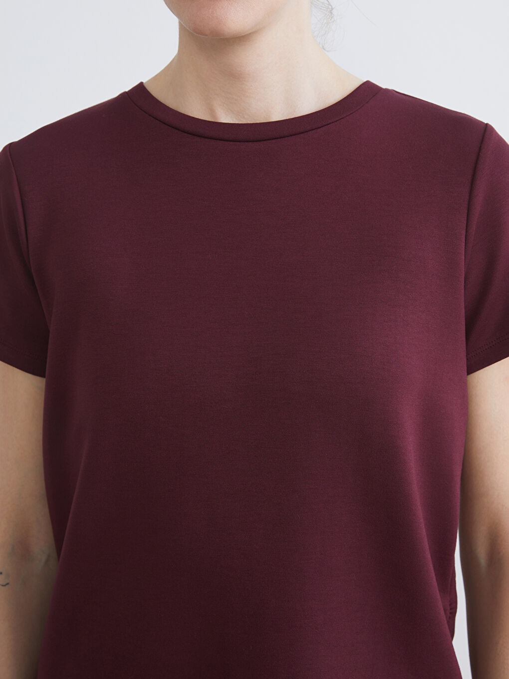 Mürdüm Bisiklet Yaka Kadın Tişört-6