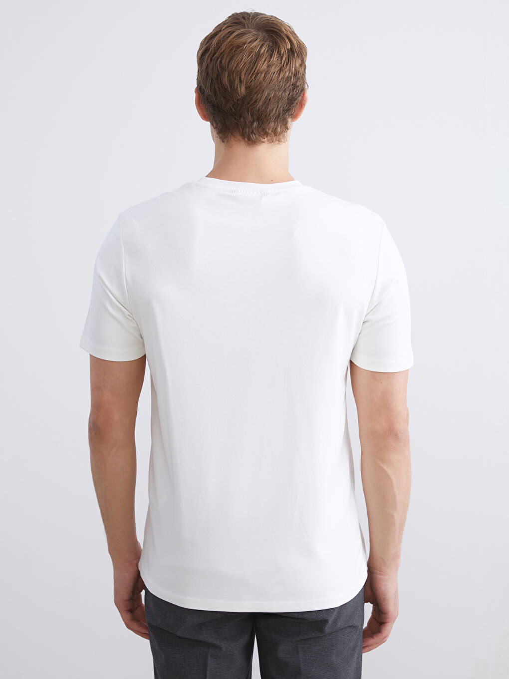 Ekru Bisiklet Yaka Erkek Tişört-4