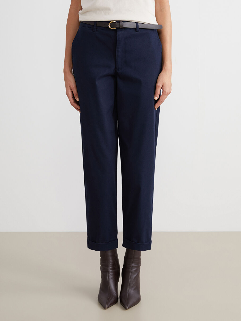 LCW Vision Belted High Waisted Carrot Fit Women's Trousers -W5KC60Z8-ZKF