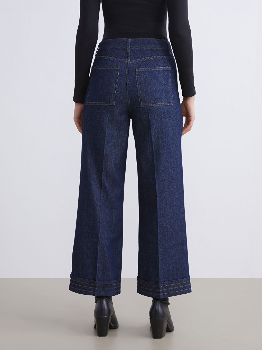 Wideleg Women's Jeans-4