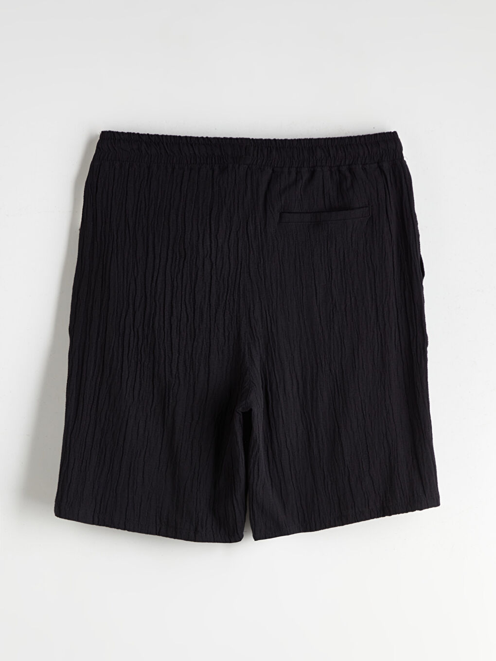 Siyah Rahat Kalıp Erkek Şort-5