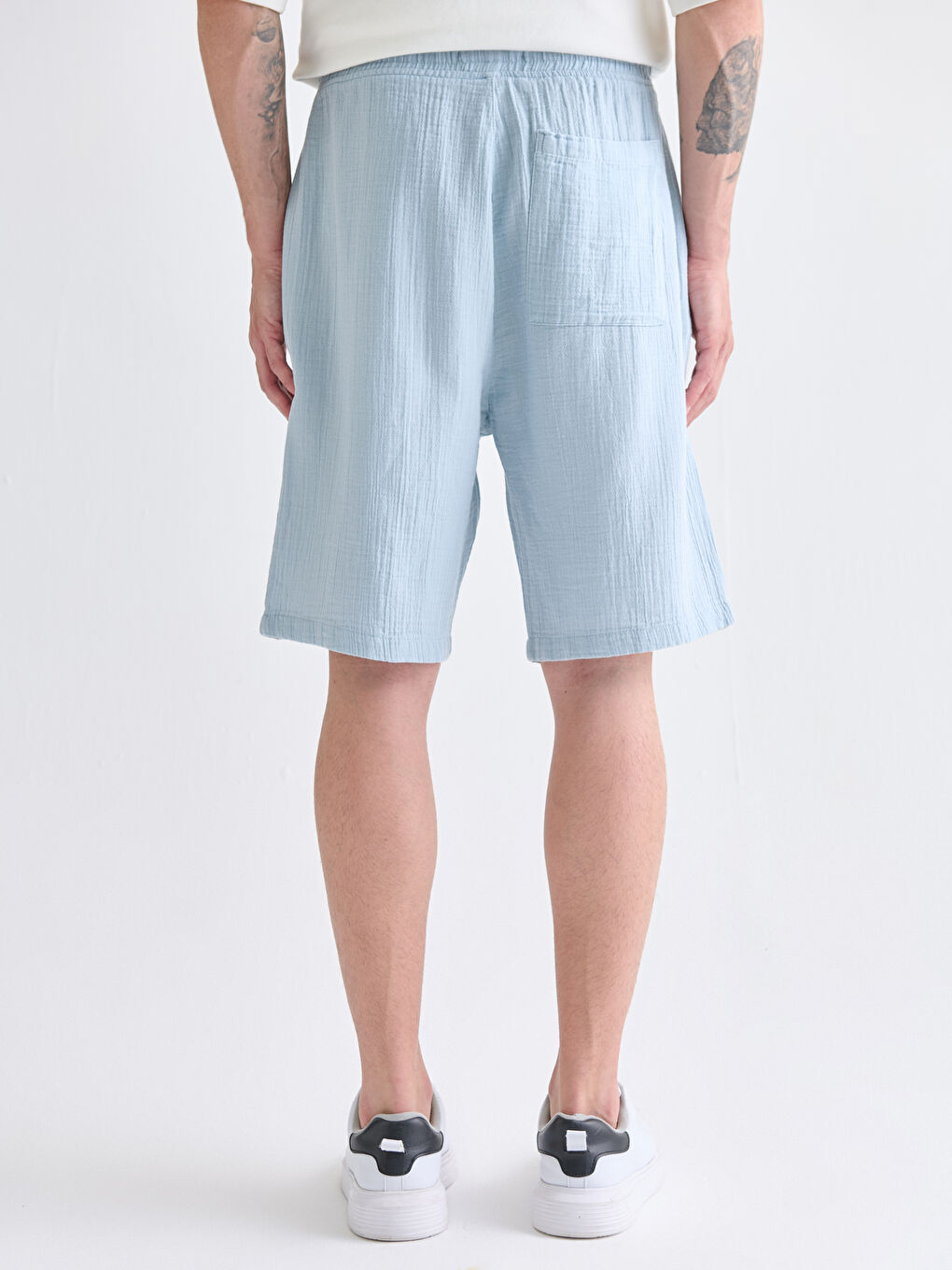 Mavi Rahat Kalıp Müslin Erkek Şort-3