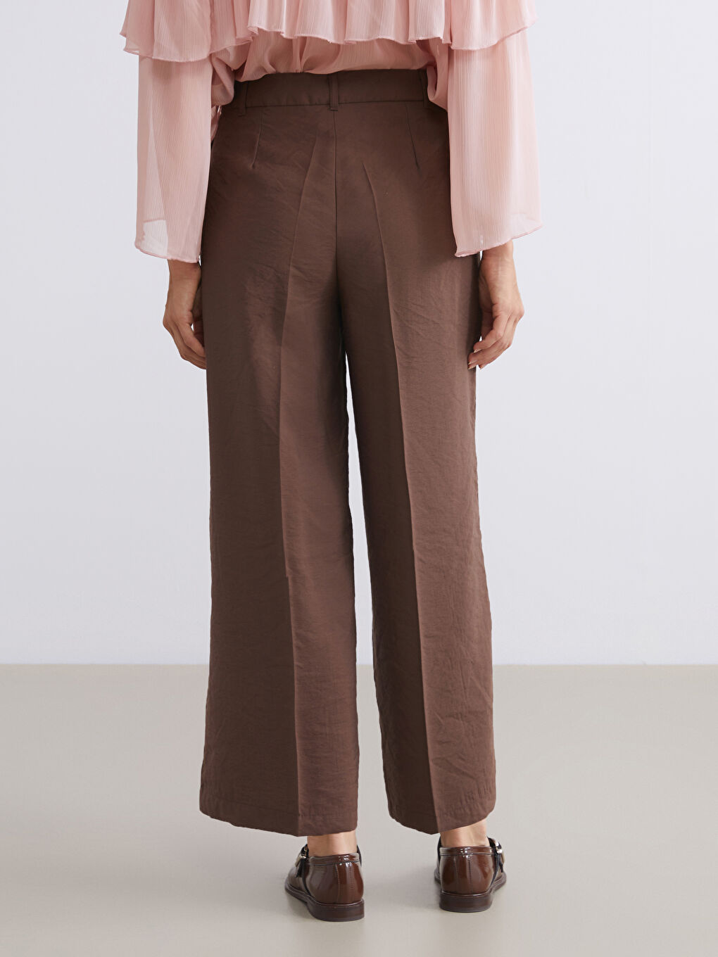 Kahverengi Modal Karışımlı Geniş Paça Kadın Pantolon-3