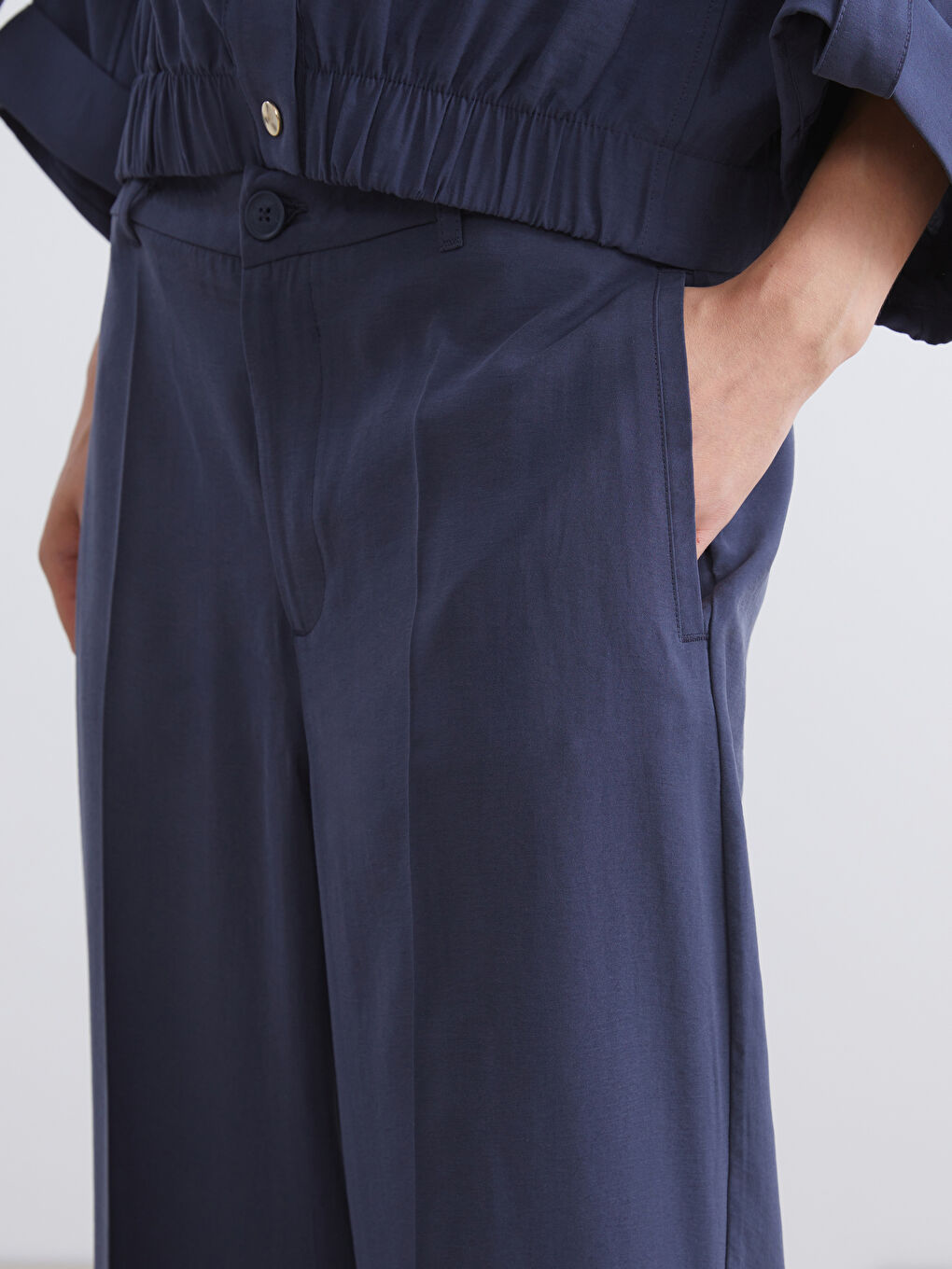 Lacivert Modal Karışımlı Geniş Paça Kadın Pantolon-4