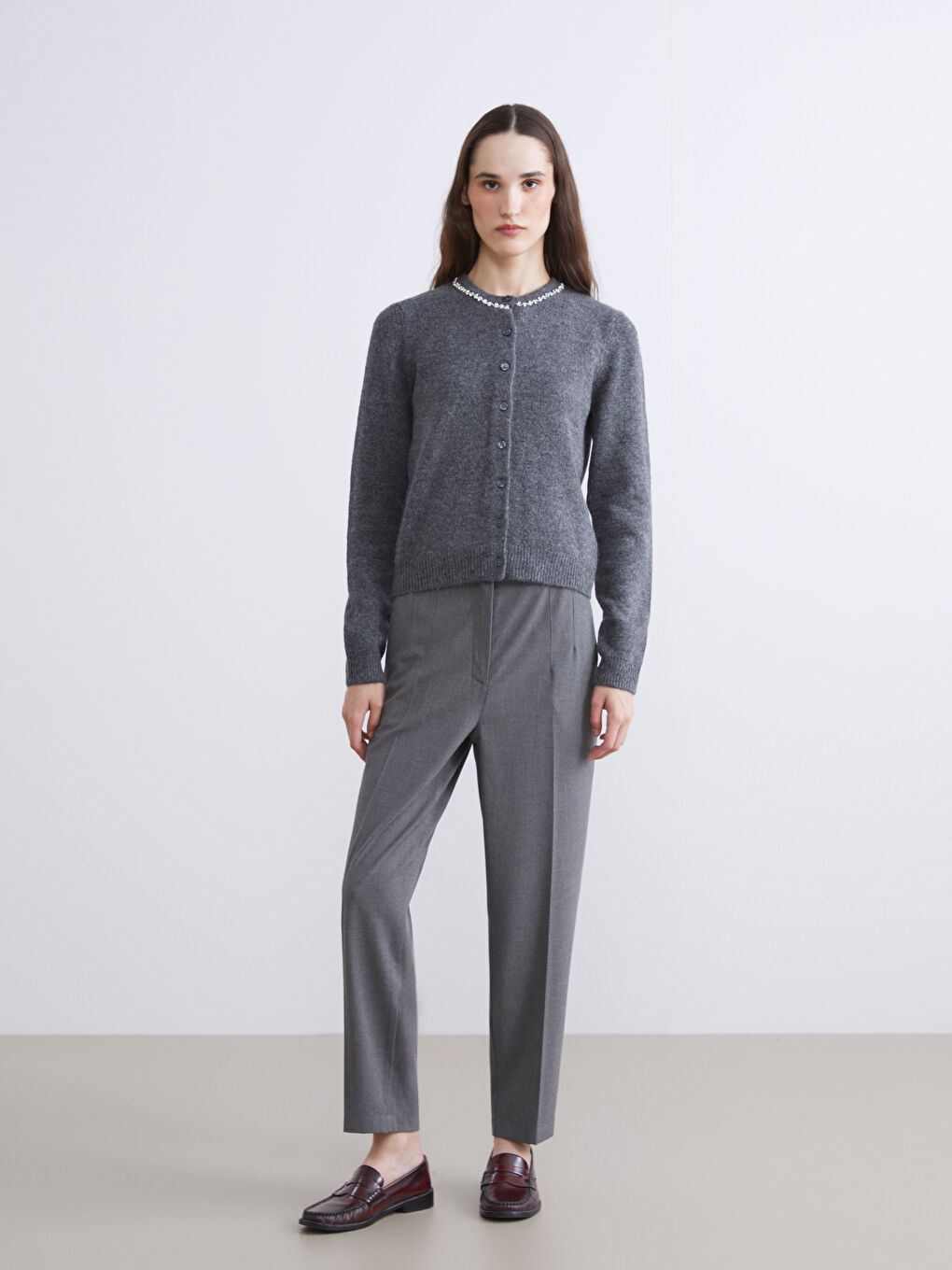 Crew Neck Rhinestone Embellished Women's Knitwear Cardigan-1