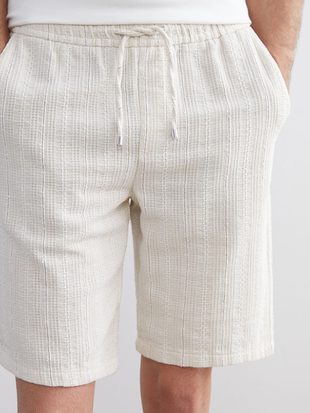 Ekru Standart Kalıp Keten Görünümlü Erkek Şort-5