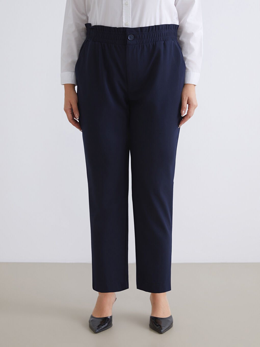 Lacivert Beli Lastikli Havuç Kesim Kadın Pantolon-5