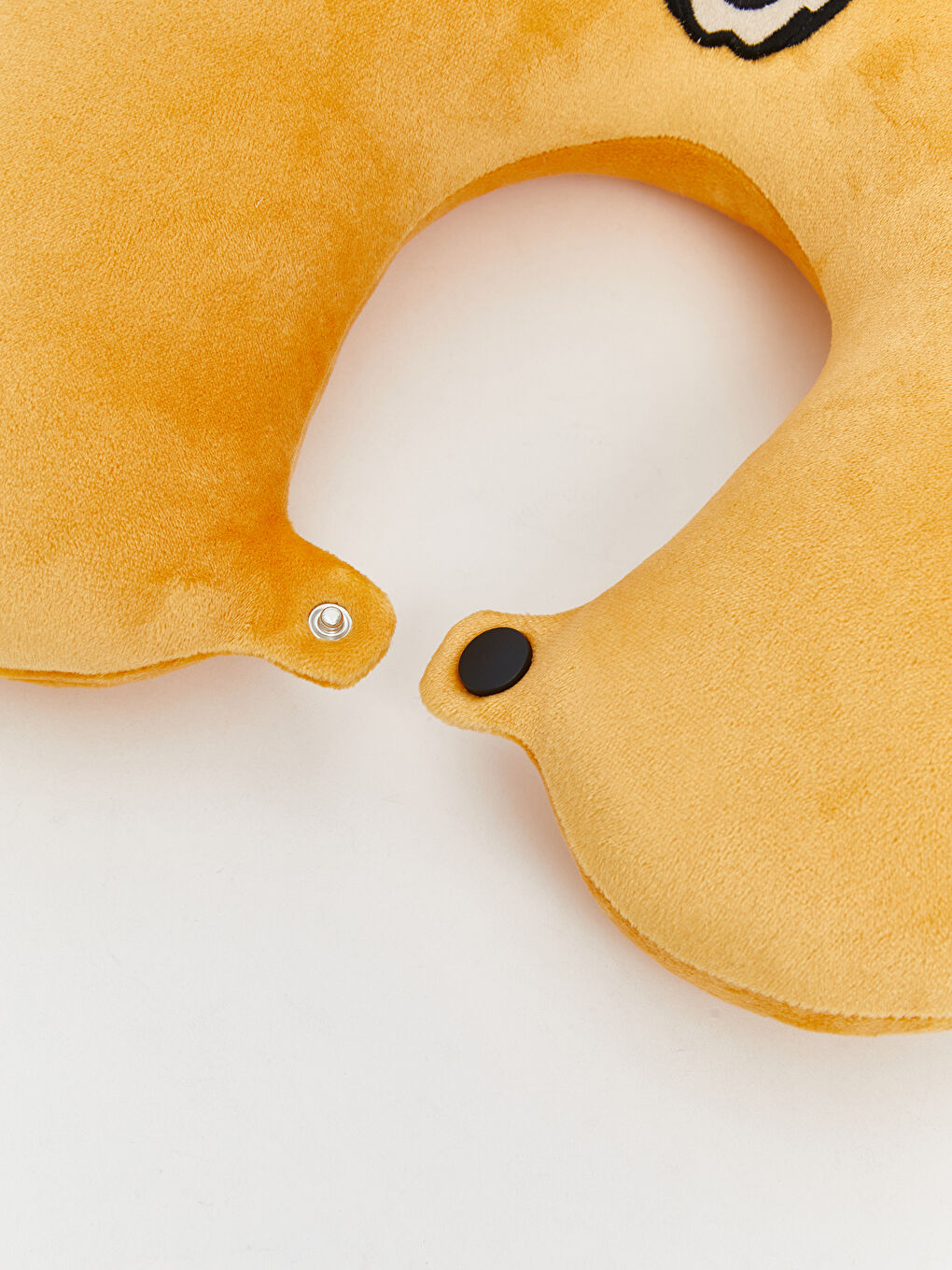 LCW ACCESSORIES Tom and Jerry Figure Children's Neck Pillow -W5KD07Z4-QBC