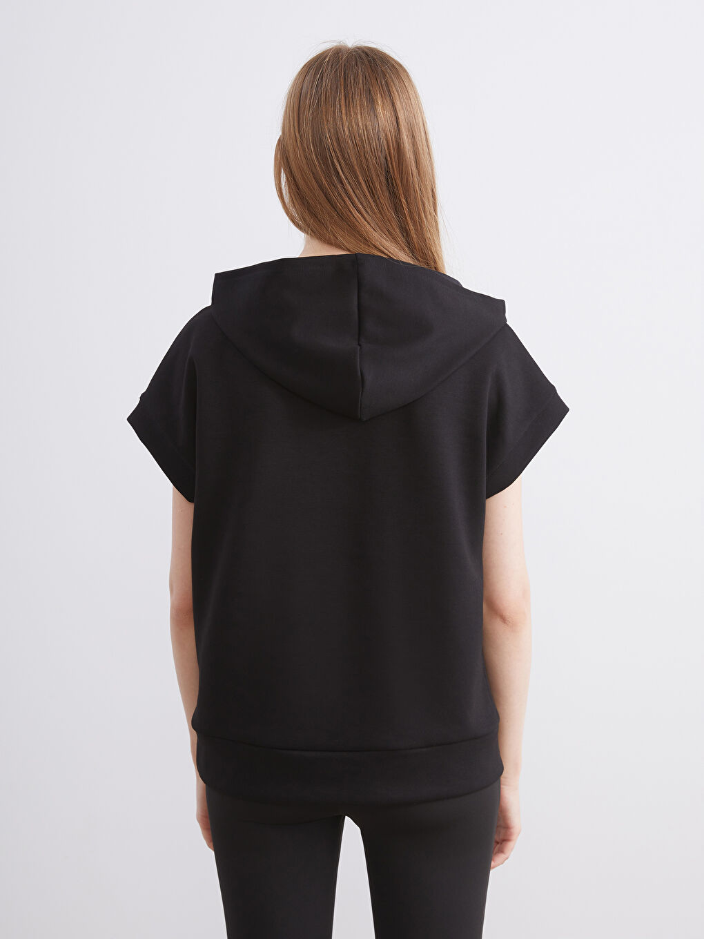 Siyah Fermuarlı Yaka Soft Touch Kadın Hoodie-4