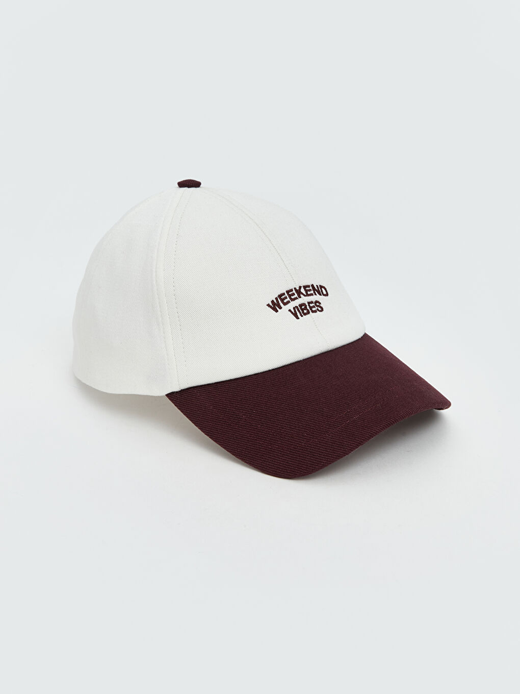 Ekru Yazı Nakışlı Kadın Bucket Şapka-1