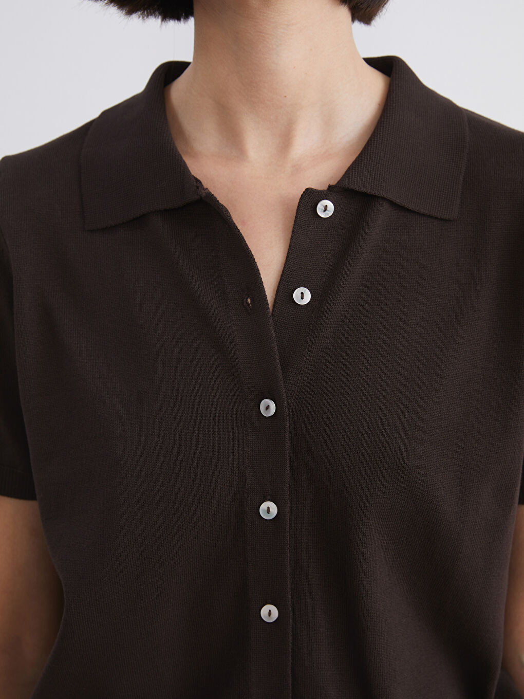 Kahverengi Polo Yaka Kadın Triko Hırka-2