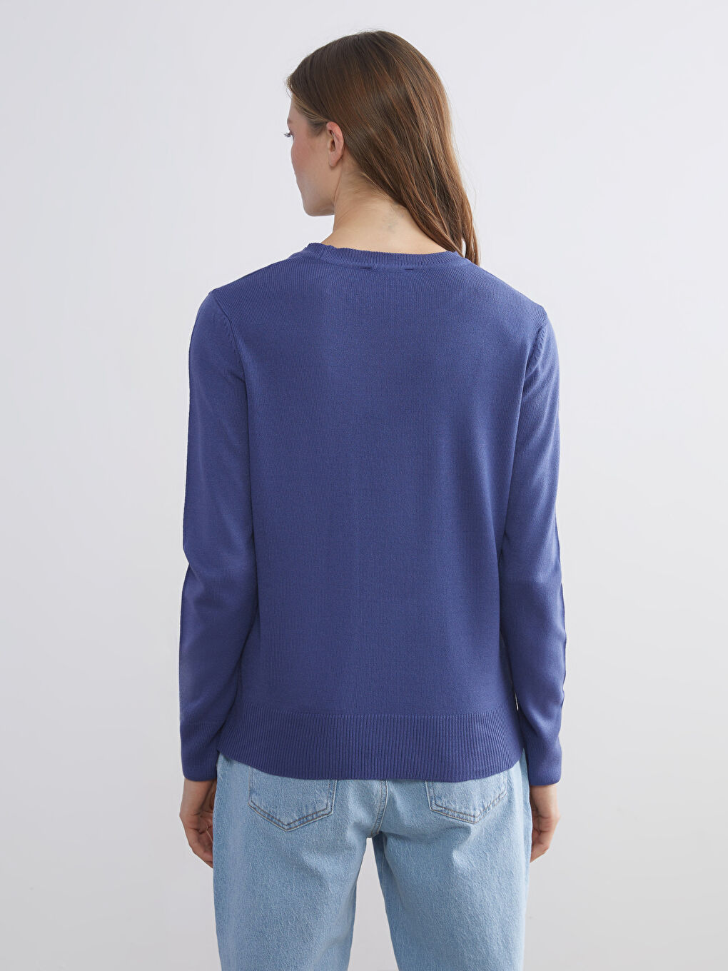 Crew Neck Women's Knitwear Sweater-3