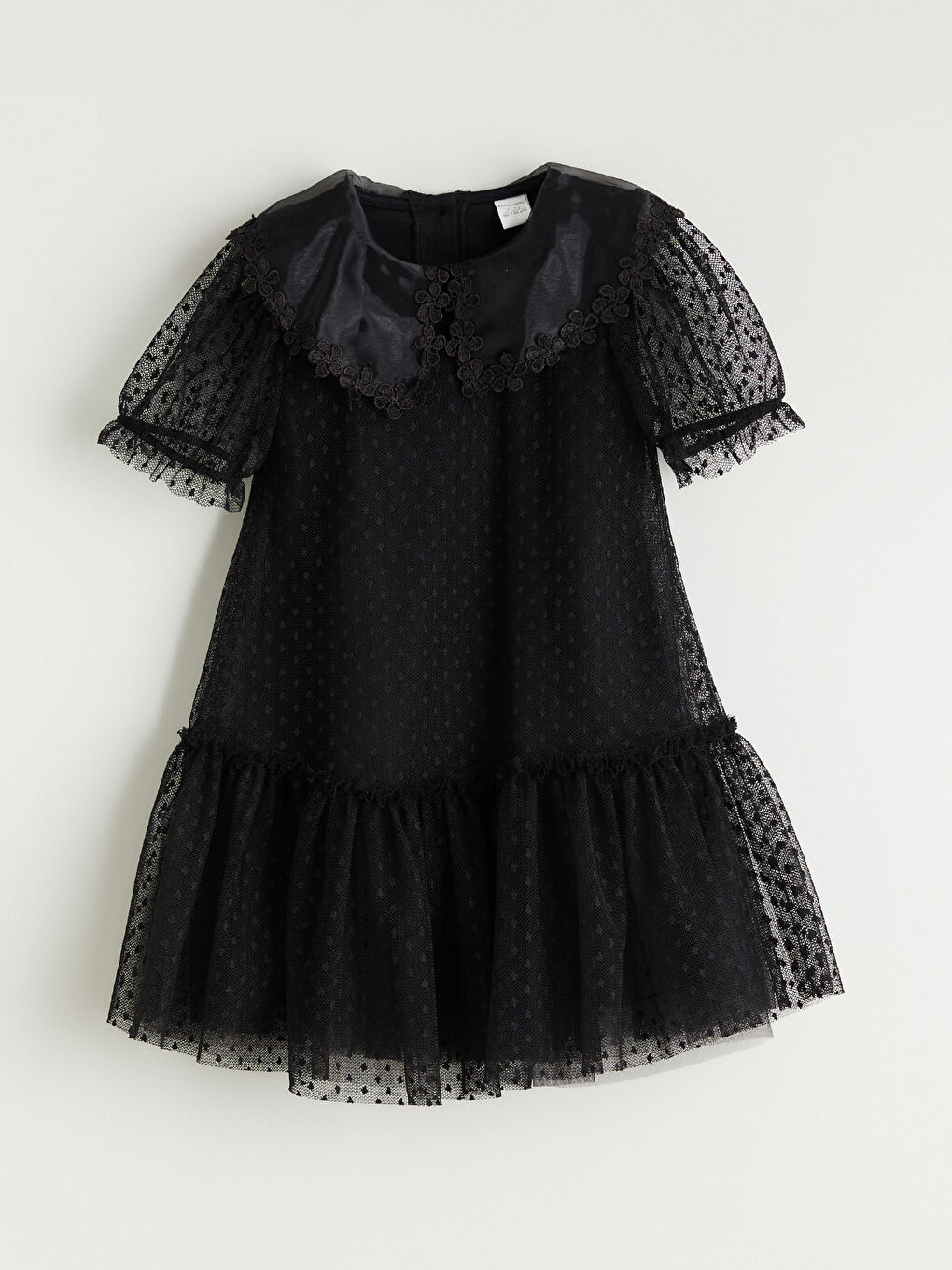 Siyah Balon Kollu Fırfırlı Kız Çocuk Elbise-2