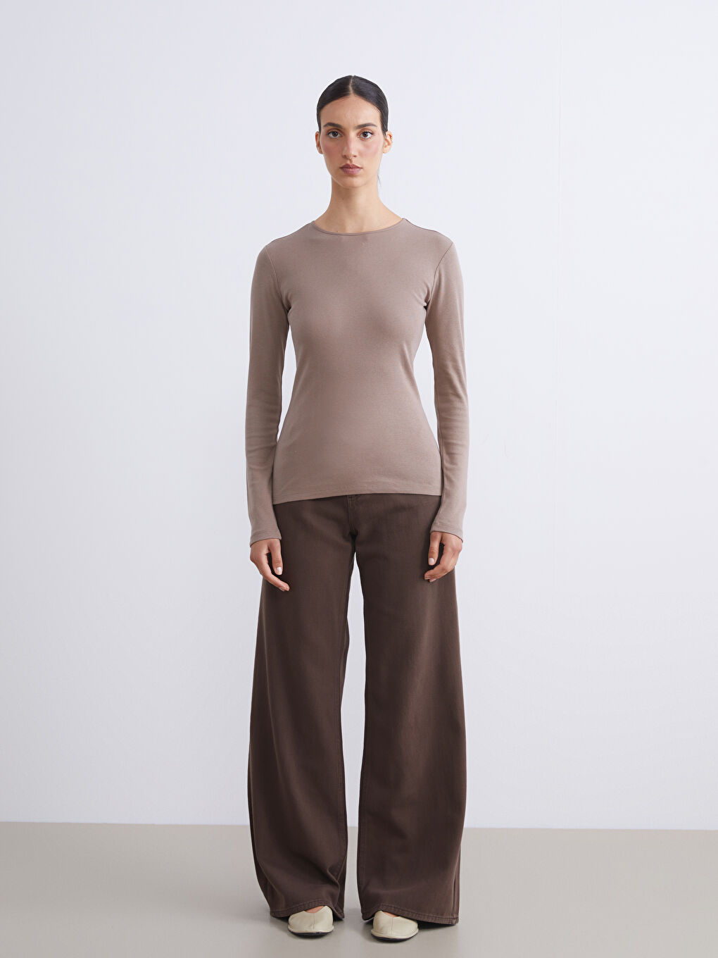 Kahverengi Büyük Beden Bisiklet Yaka Fitilli Kadın Tişört-2