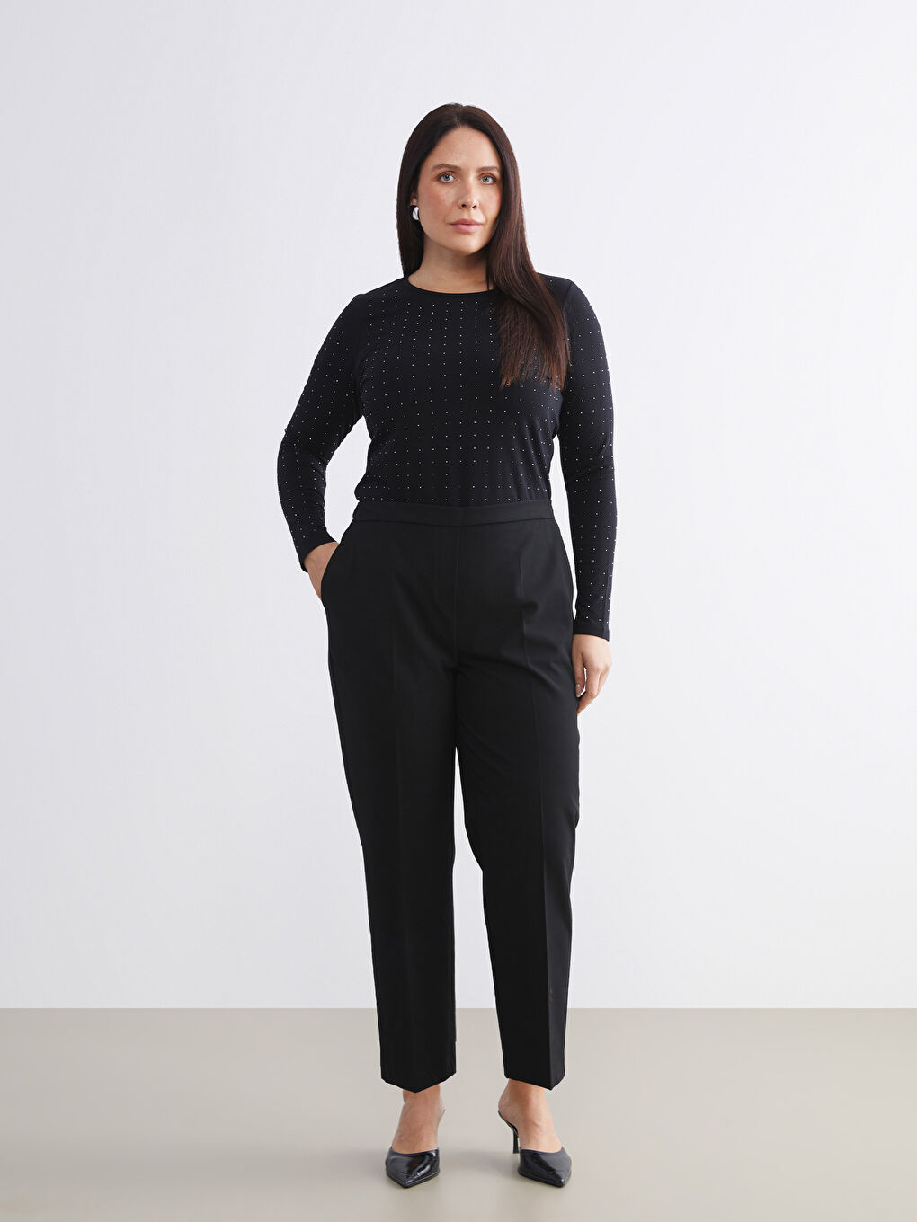 Majica sa okruglim izrezom ukrašena cirkonima za žene-3