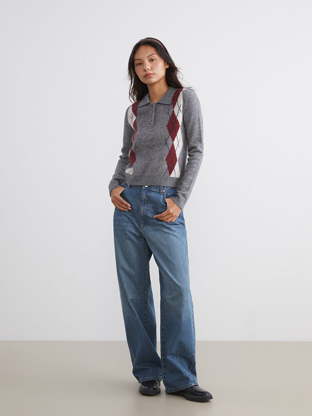 Gri Polo Yaka Baklava Desenli Kadın Triko Kazak-1