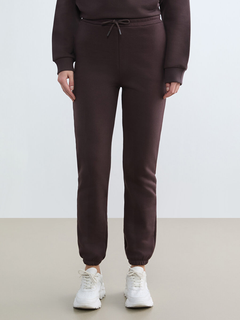 Kahverengi Beli Lastikli Kadın Jogger Eşofman Altı-1