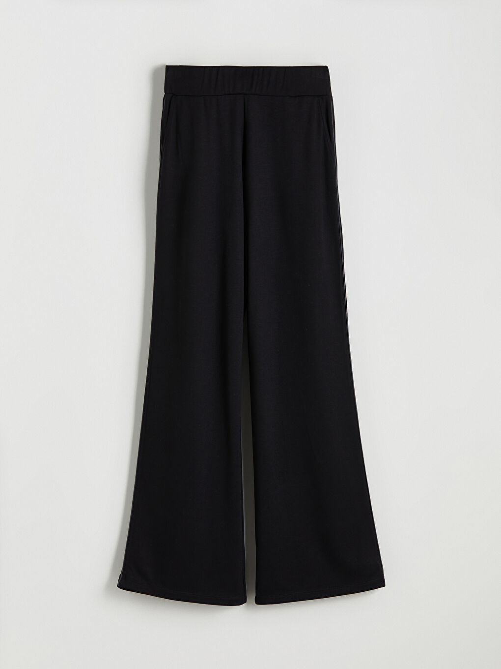 Siyah Beli Lastikli Kadın Eşofman Altı-4