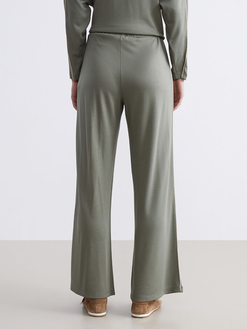 Haki Beli Lastikli Kadın Eşofman Altı-3