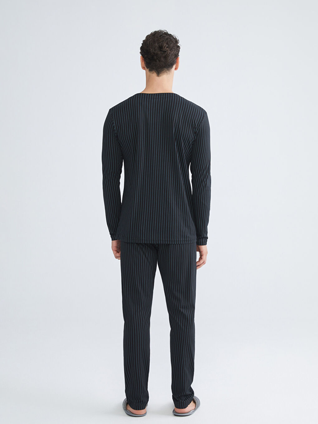 طقم بيجامة رجال بقصة عادية-3