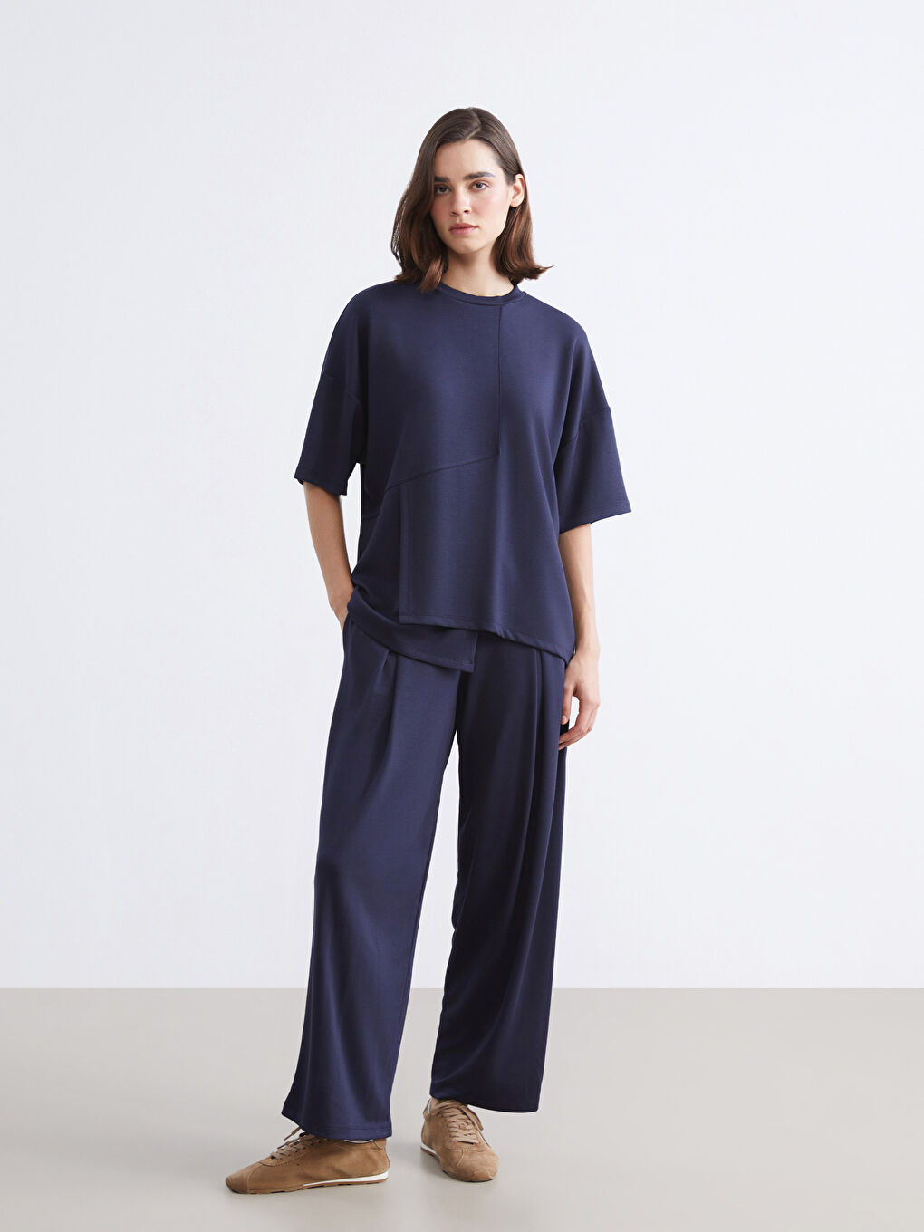 Lacivert Beli Lastikli Geniş Paça Kadın Eşofman Altı-1