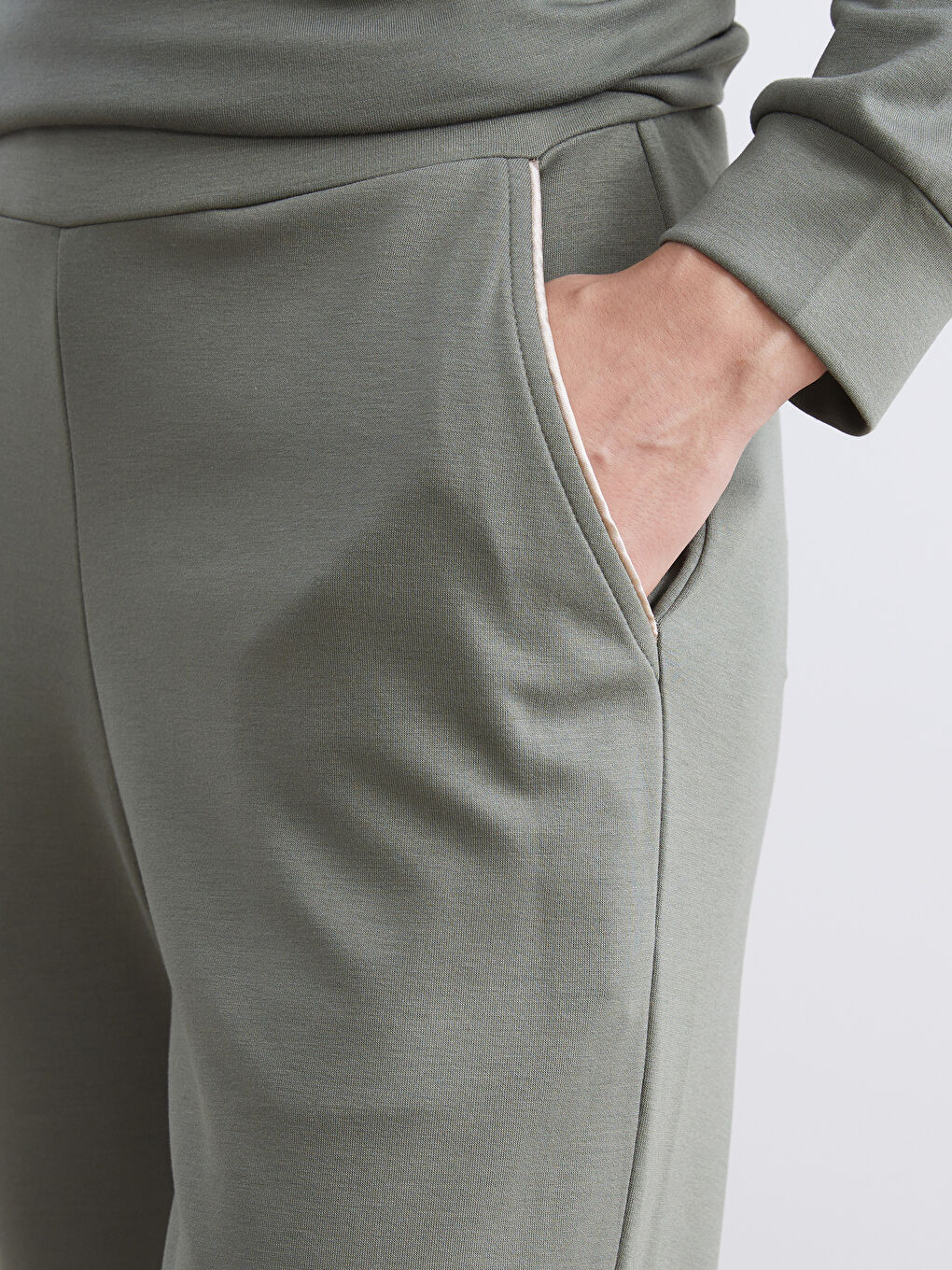 Haki Beli Lastikli Kadın Eşofman Altı-2