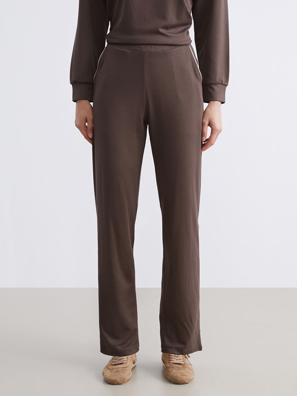 Kahverengi Beli Lastikli Kadın Eşofman Altı-1