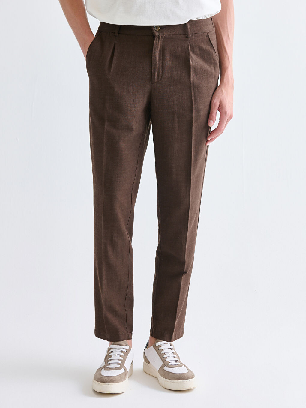 Regular Fit Linen-Look Men's Trousers-1