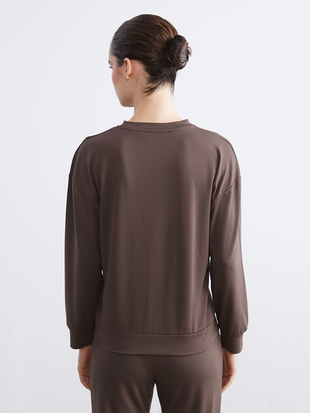 Kahverengi Bisiklet Yaka Kadın Sweatshirt-3