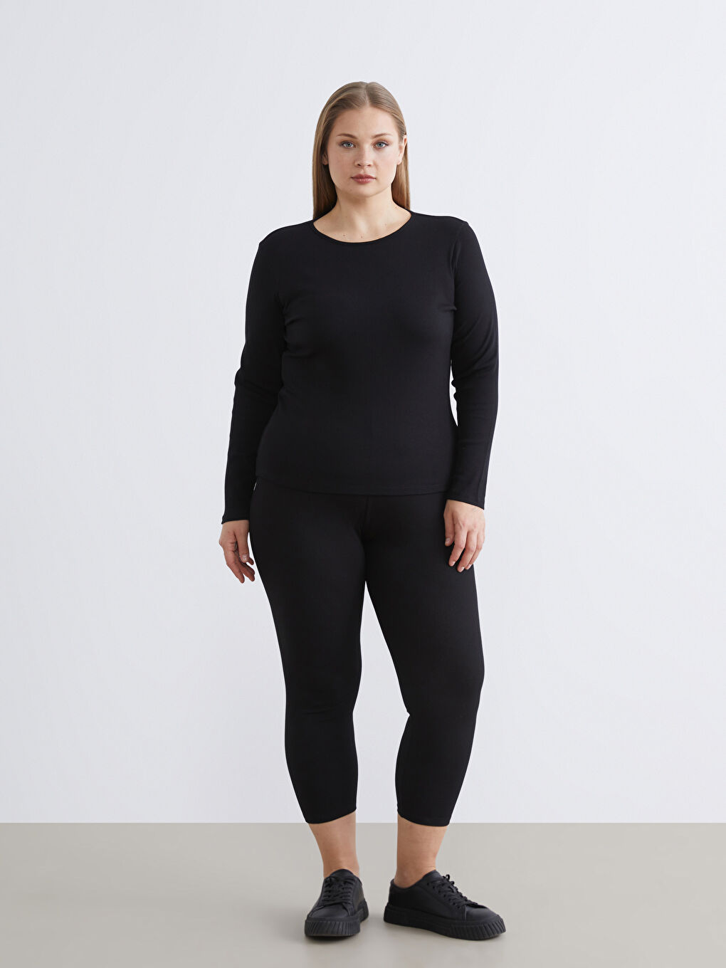 ქალის ელასტიკური წელის ლეგინსები