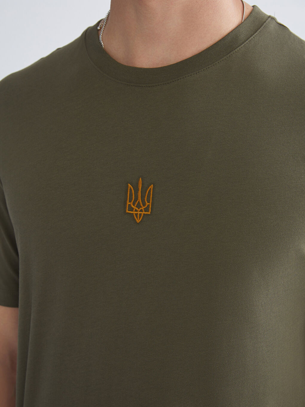 Crew Neck Embroidered Men's T-Shirt-2