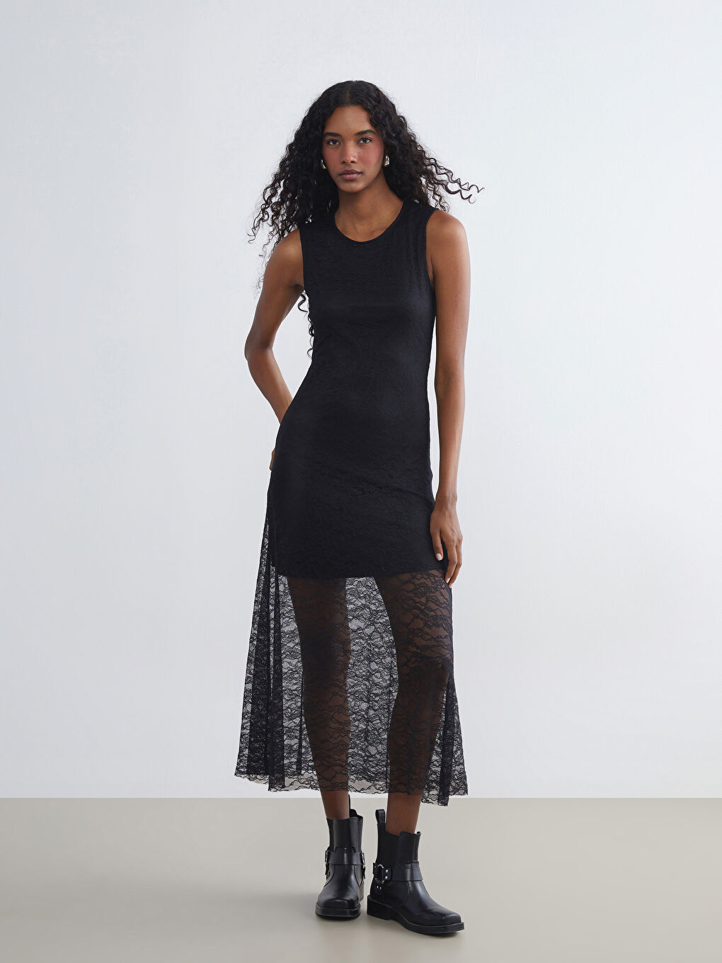 Woman BLACK Dress-1