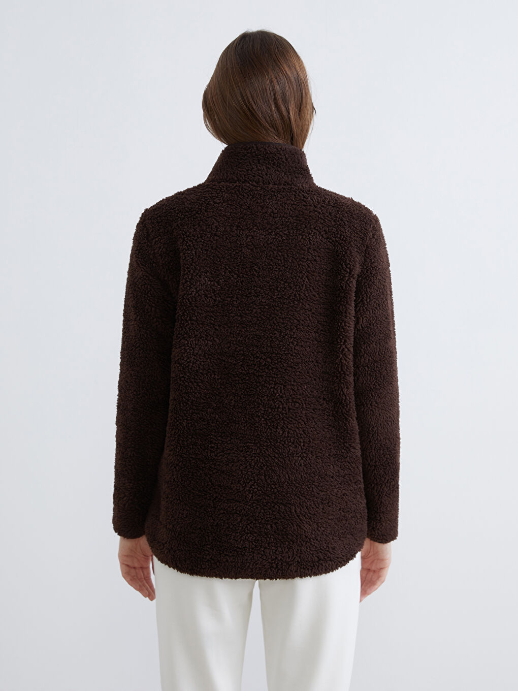 Kahverengi Dik Yaka Kadın Pelüş Sweatshirt-3