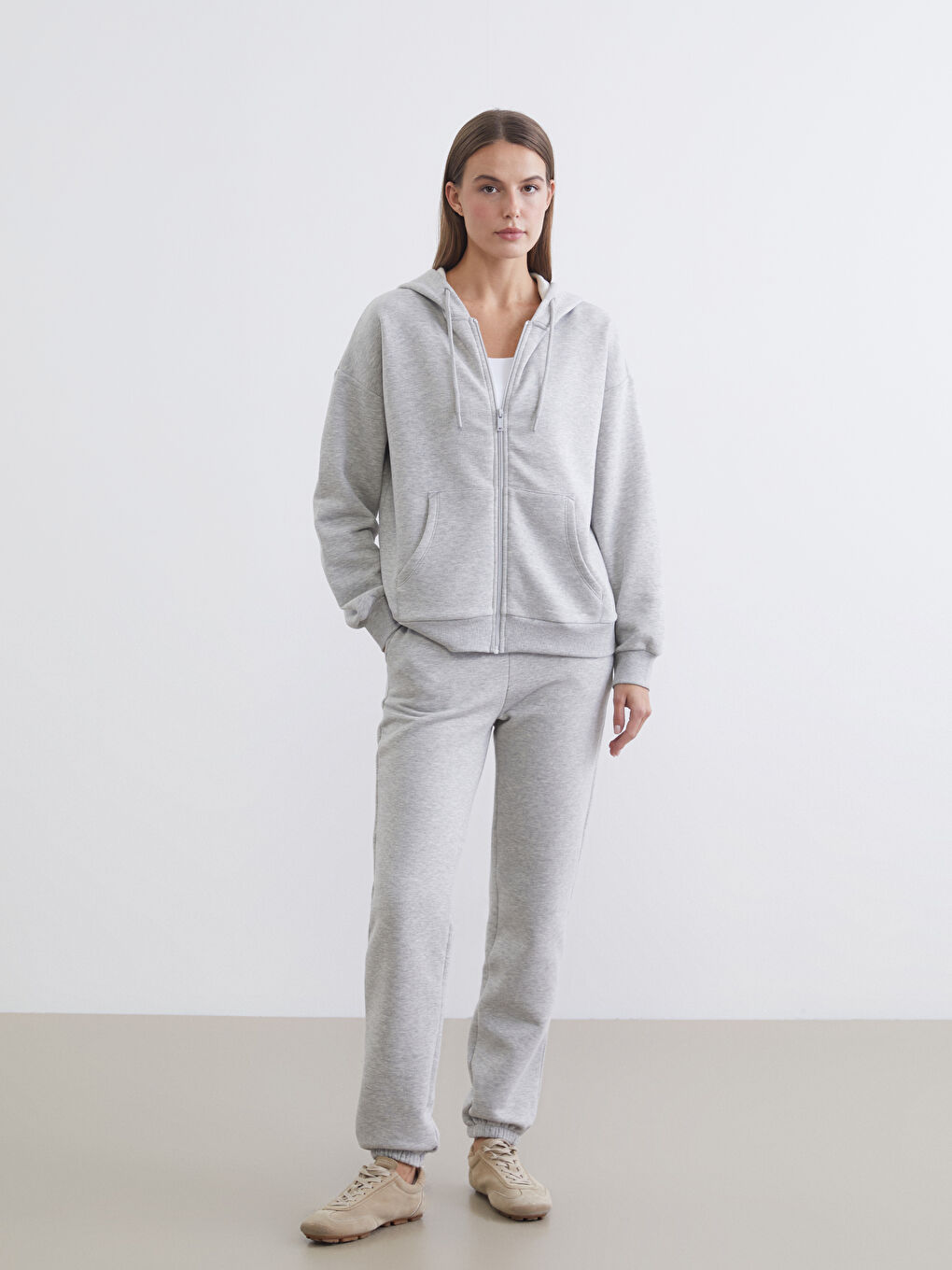 Hooded Oversize Women's Zipper Sweatshirt-1