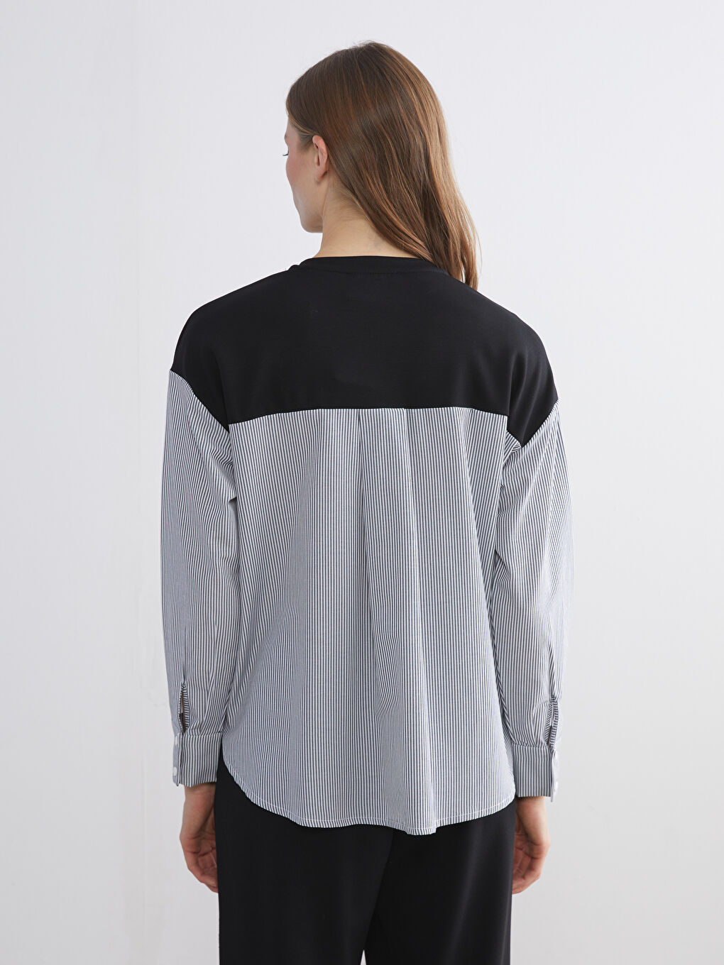 Siyah Bisiklet Yaka Çizgili Oversize Kadın Sweatshirt-3